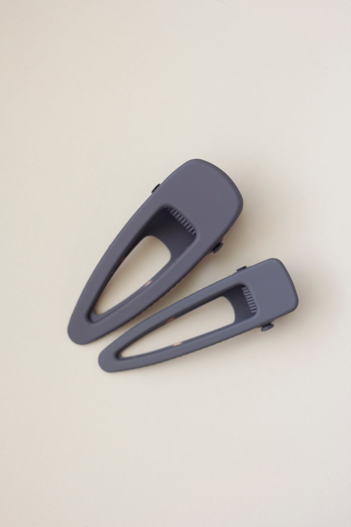Mini + Regular Matte Clip Set of 2 - Charcoal