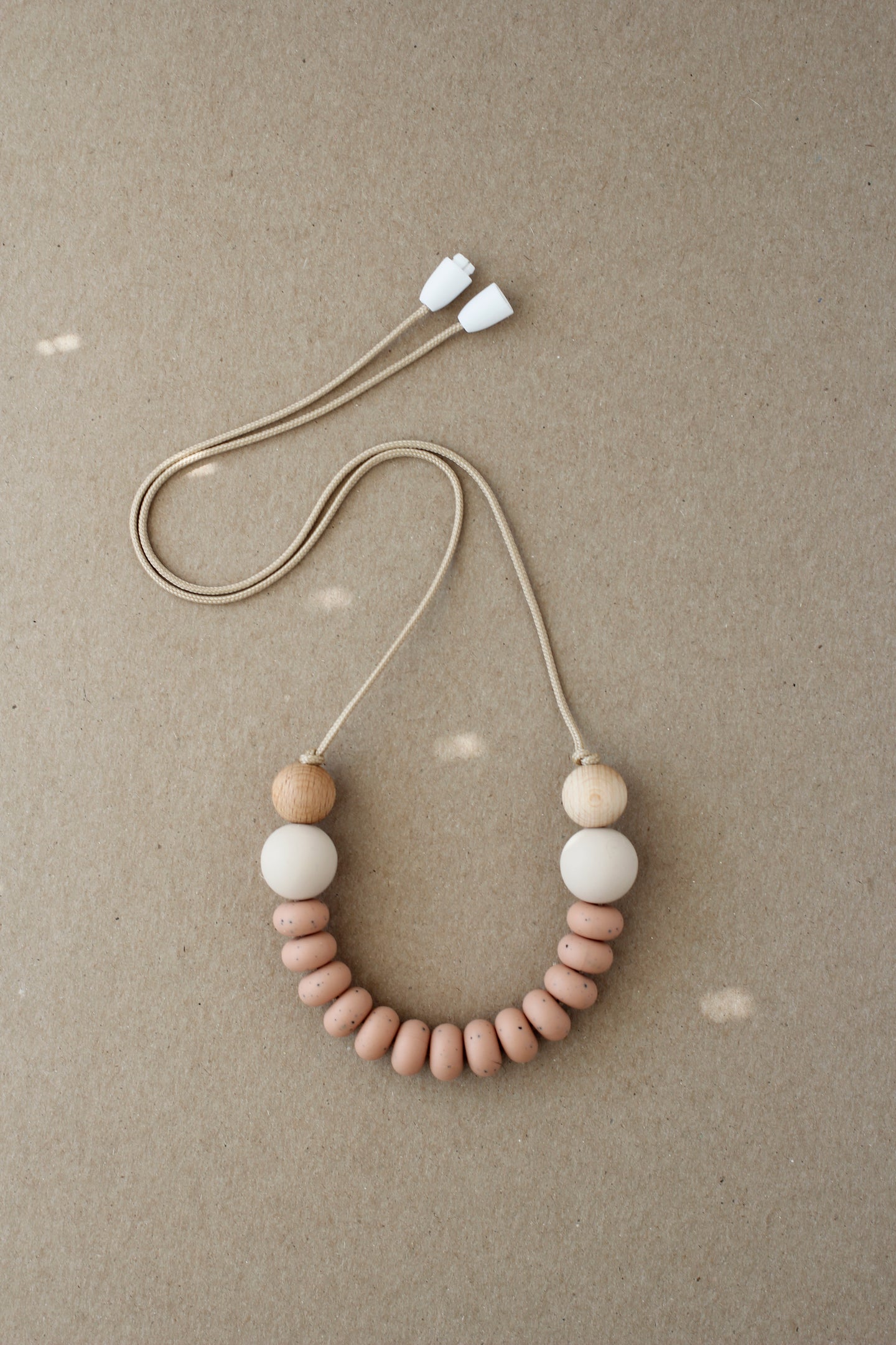 Mommy Necklace - Vilte | Speckle Coral