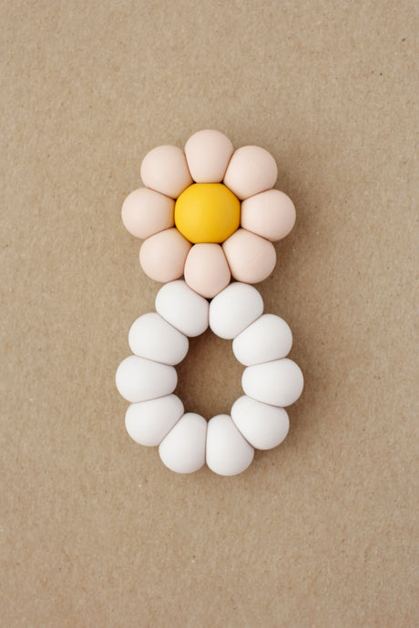 Freezer Teether - Chamomile | Ivory Blush