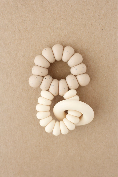 Ring Freezer Teether - Truffle | Speckled Vanilla