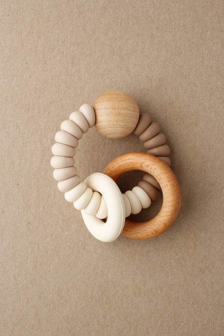 Rattle Teether  - Dany | Maple